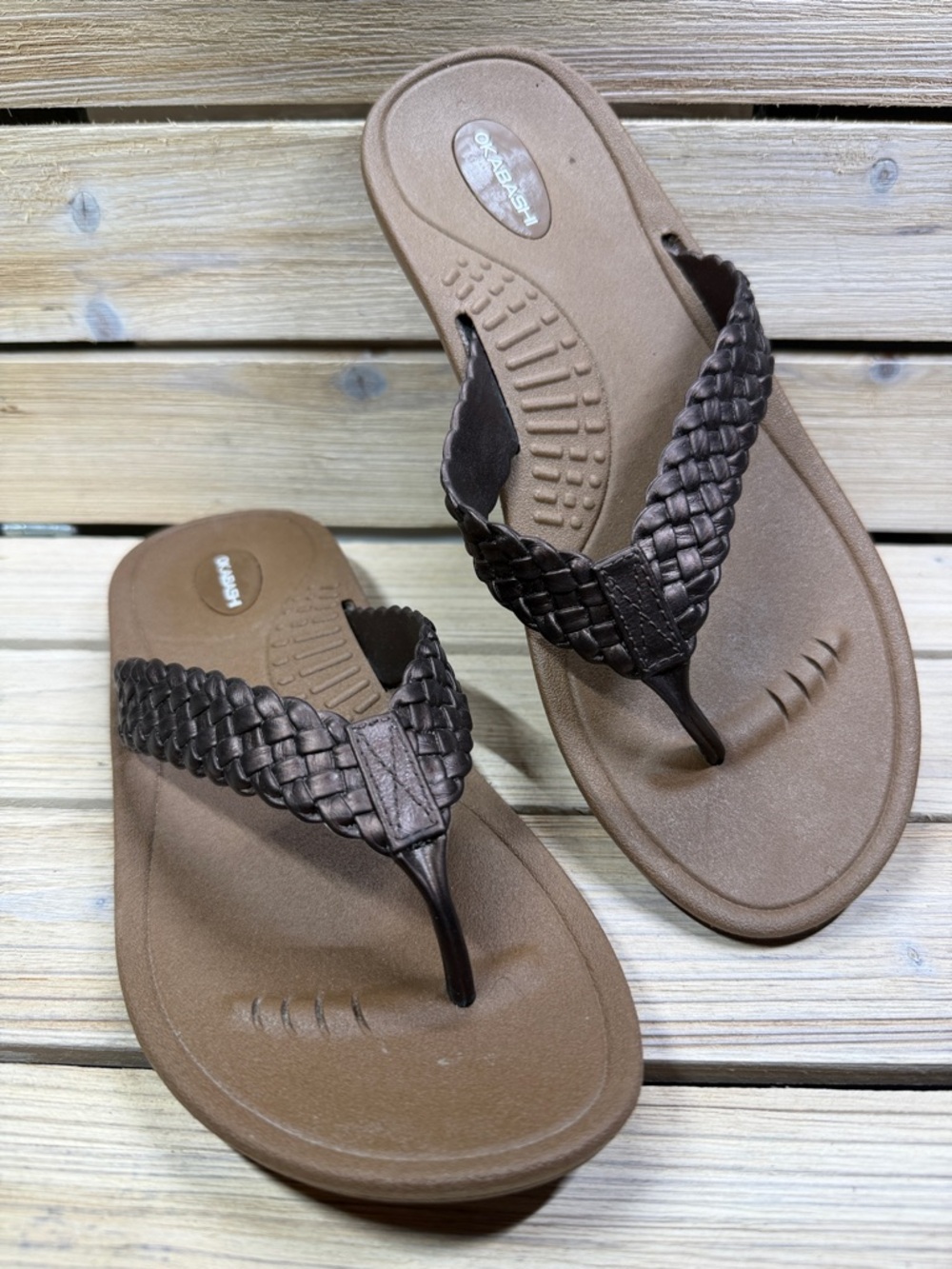 Okabashi Baha Flip Flop Sandals Size ML = Size 8-9